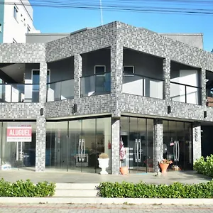 Residencial Melfi 3 Ap 3 Bombinhas